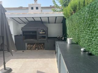 Griglie e barbecue in metallo su misura