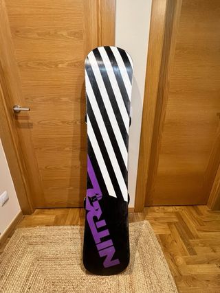 Tabla Snowboard Nitro y Fijaciones Raiden 155cm