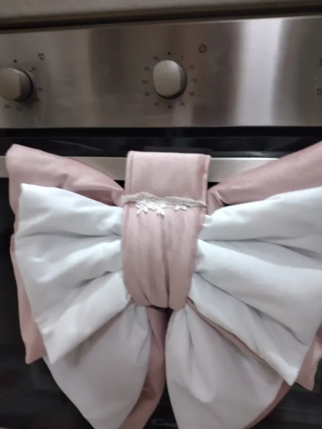 Copriforno fiocco in velluto rosa e bianco