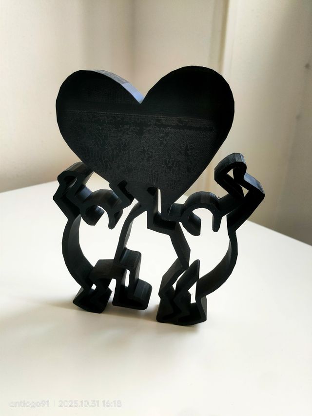 Figura Keith Haring Cuore Nero