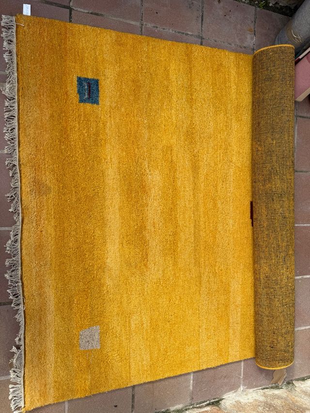Tapete amarelo 1,70x2,40 m