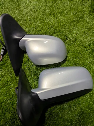 Defensa y espejos León FR