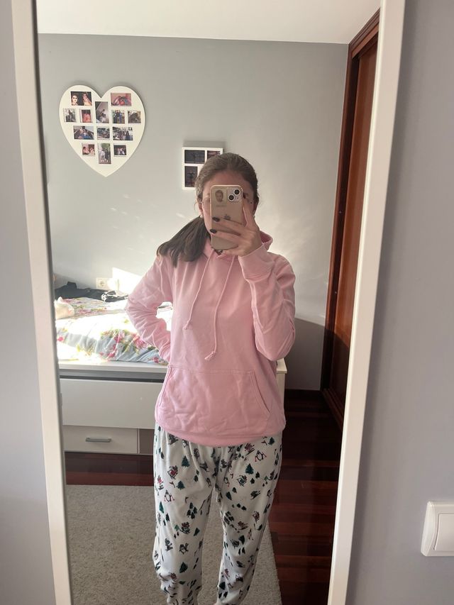 Sudadera con capucha rosa