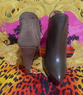 Botines de  Zara de  Piel color Marrón Talla 38