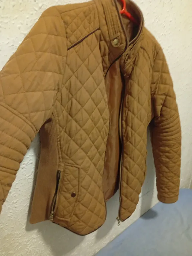 Chaqueta acolchada marrón