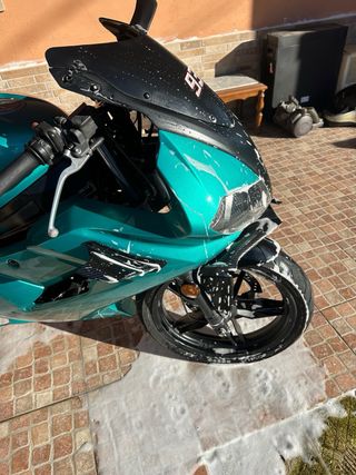 yamaha tzr 50 se vende o se cambia por coche