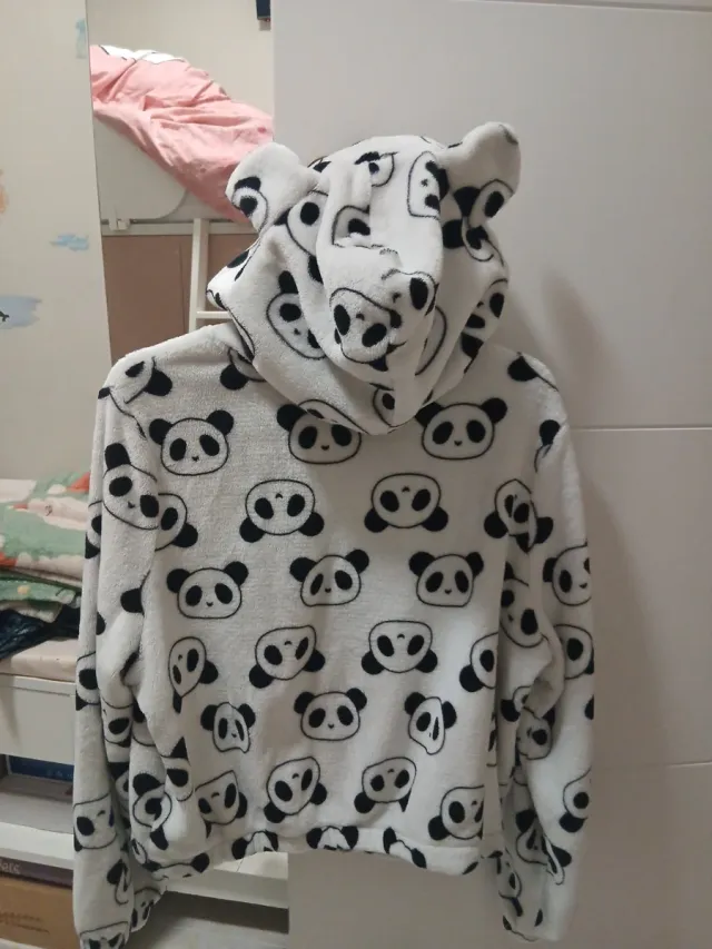 Sudadera Shein Panda Talla 13-14