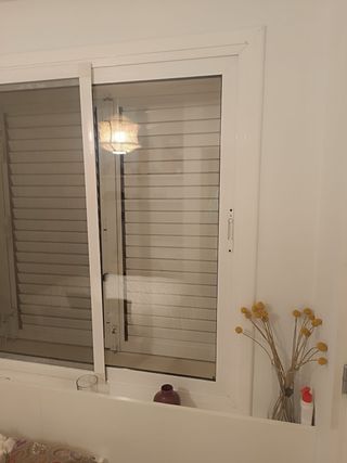 Ventana corredera ya desmontada