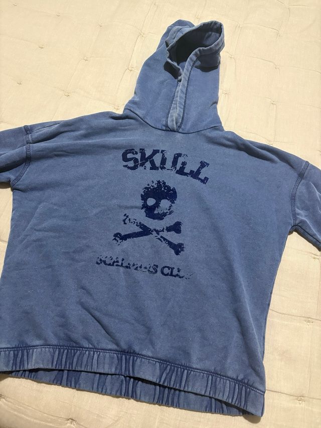 Sudadera Azul Scalpers con Calavera