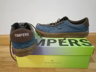 Zapatillas Timpers azules y marrones