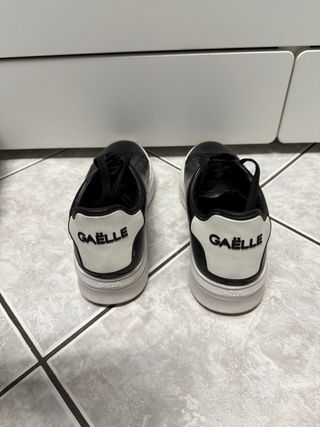 Sneakers uomo Gaëlle Paris