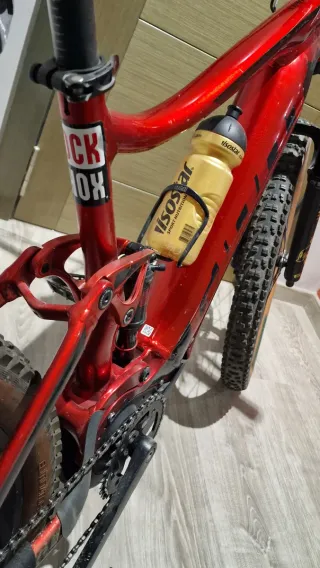 Bicicleta Eléctrica Giant Mejorada talla L 27,5