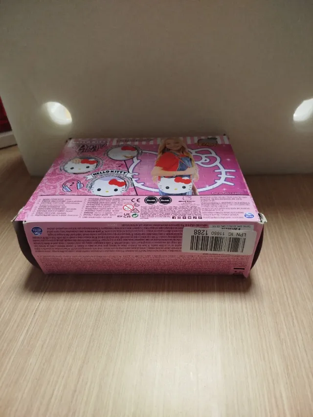 Bolso Hello Kitty con Sonidos y Reacciones