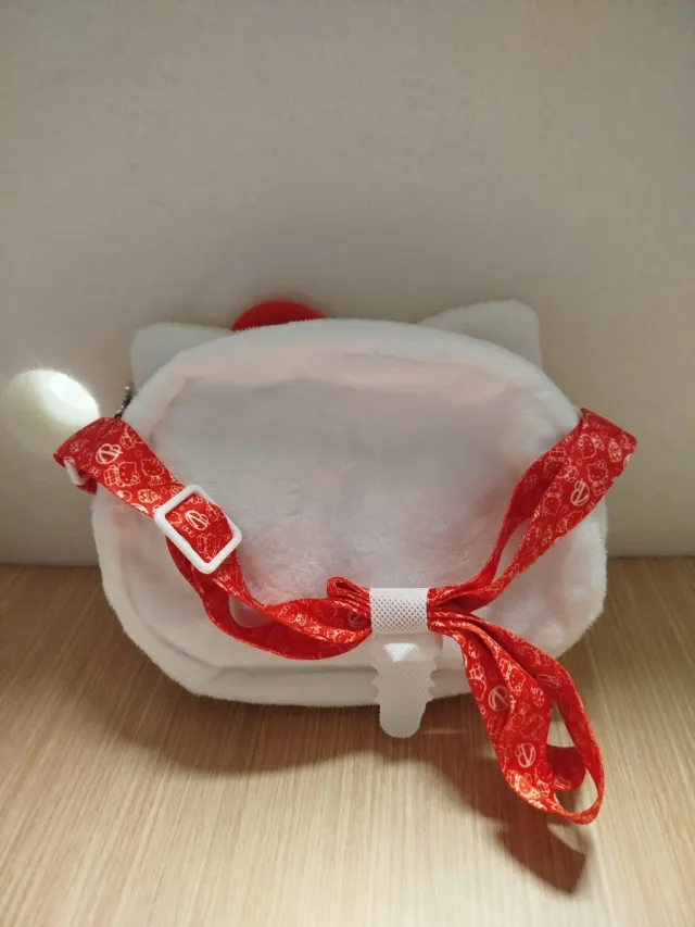 Bolso Hello Kitty con Sonidos y Reacciones