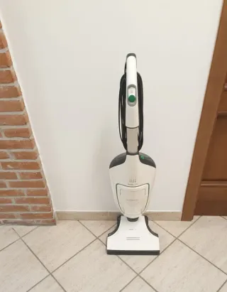 Folletto VK 200 Aspirapolvere
