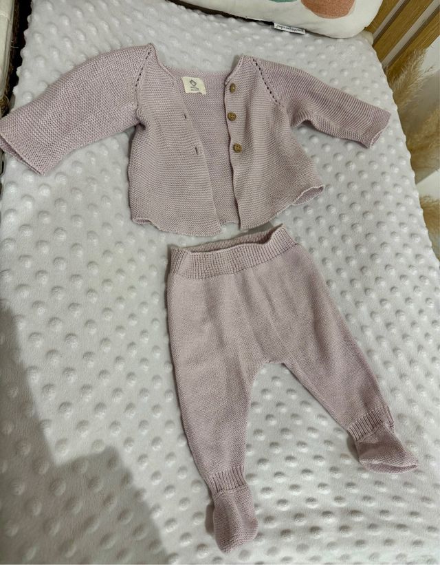 Conjunto punto Micu micu bebé