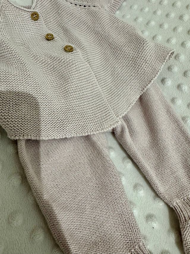 Conjunto punto Micu micu bebé