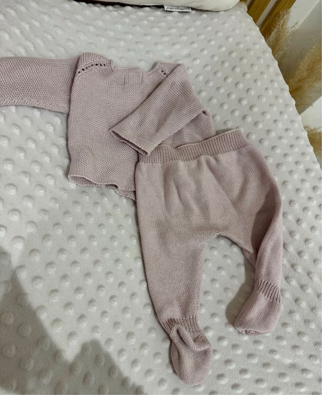 Conjunto punto Micu micu bebé