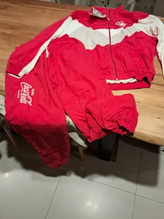 Conjunto Chándal Coca Cola Rojo y Blanco