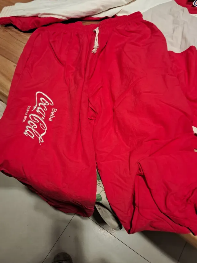 Conjunto Chándal Coca Cola Rojo y Blanco