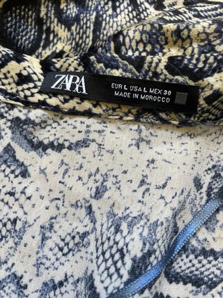 Vestido camisero estampado serpiente Talla L