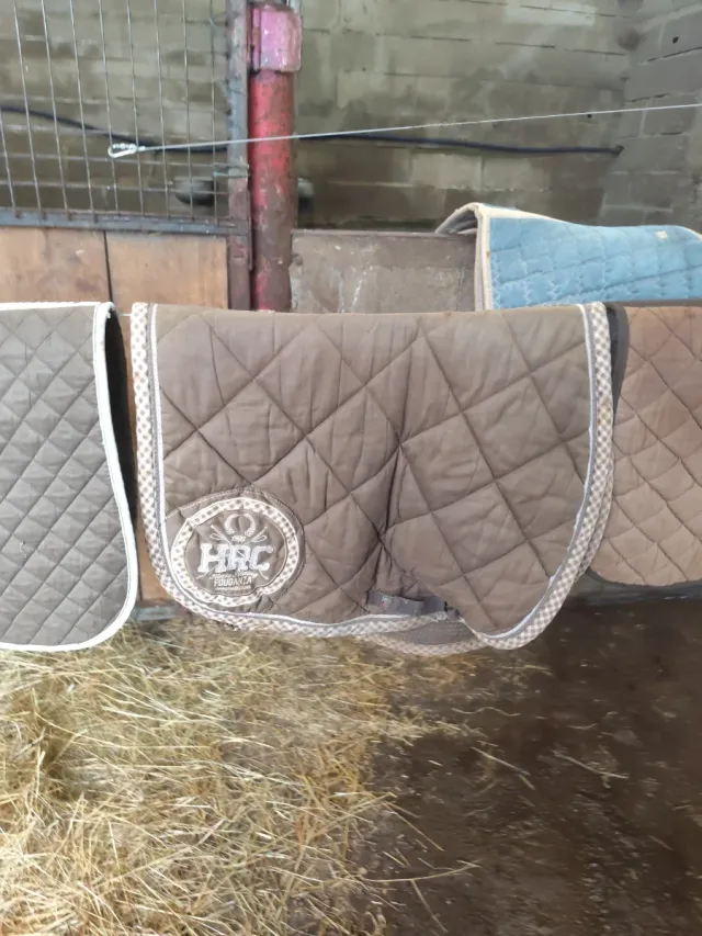 Sudadero HRC acolchado marrón