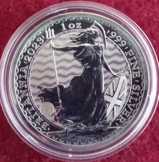 Onza Plata Britannia 2023 Carlos III Coronación.