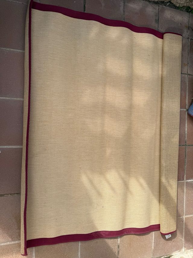 Tapete de Fibra Bege e Bordô 1,70x2,40m