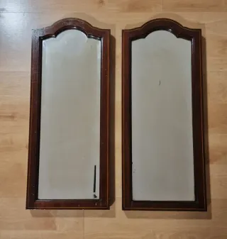 Coppia di Specchi Antichi in Legno e Cristallo