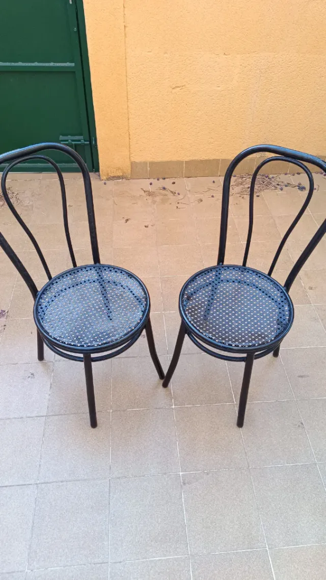 2 Sedie in Ferro Nero
