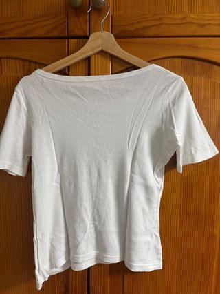 Camiseta blanca mujer cuello abierto Talla M