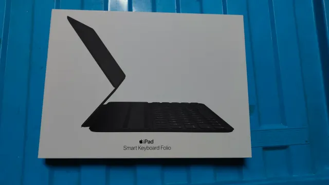 Custodia iPad Smart Keyboard Folio