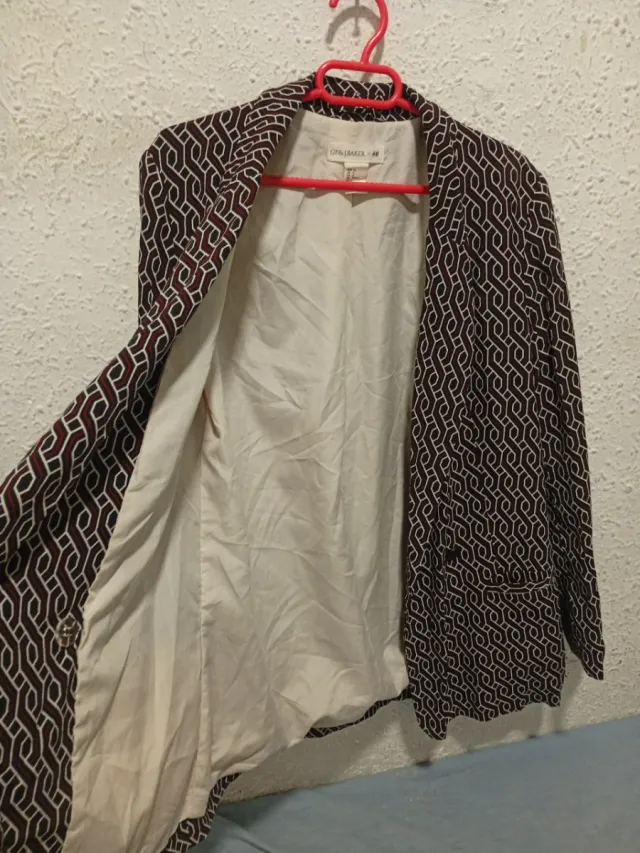 Americana H&M Estampada Talla M