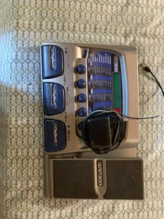 Pedaliera Digitech RP300