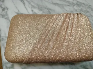 Bolso de fiesta dorado brillante