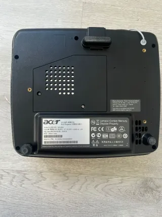Proyector Acer X1130P DLP