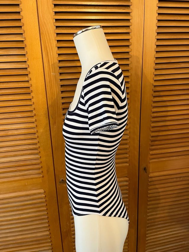 Body Stradivarius riscas P