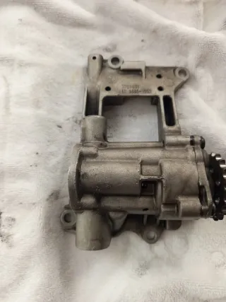 Bomba de aceite M57D2