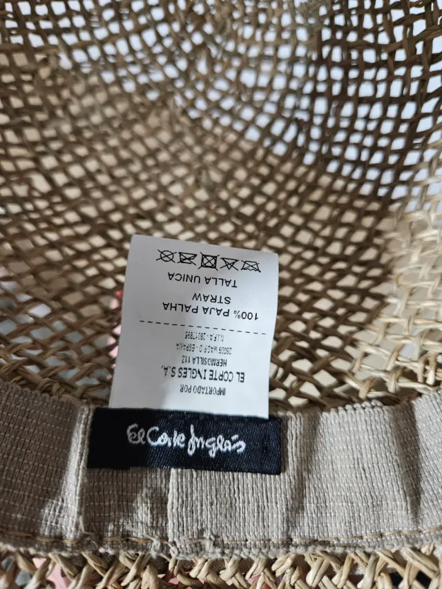 Gorro de paja tejido para mujer