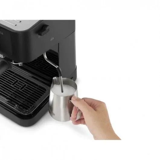 Cafetera DeLonghi Stilosa EC230.BK Negra