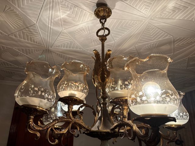 Lámpara de bronce estilo araña