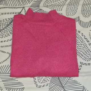 Jersey fucsia cuello alto