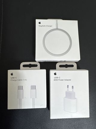 Caricatore MagSafe + Cavo USB-C + Adattatore 20W