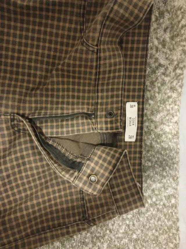 Pantalón cuadros marrón y verde