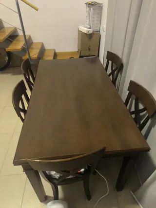 Mesa de comedor extensible madera.