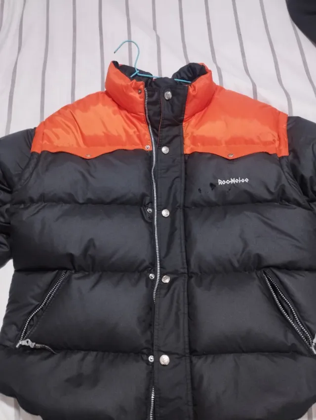 Abrigo Roc Noice Negro y Naranja