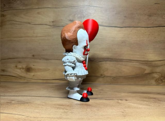 Figura Pennywise con Globo Rojo