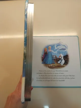 CUENTOS FROZEN SUEÑOS Y MAGIA SBBB