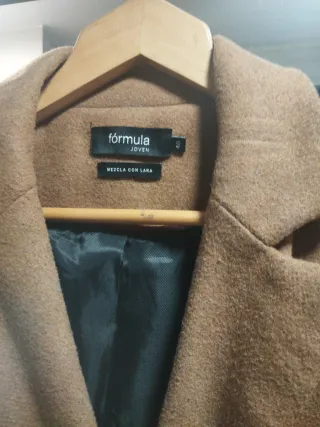 Abrigo FORMULA JOVEN marrón talla L.