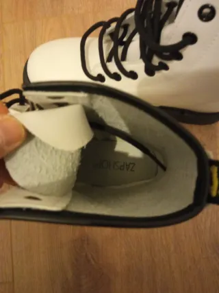 Botas estilo Dr. Martens Blancas Talla 38